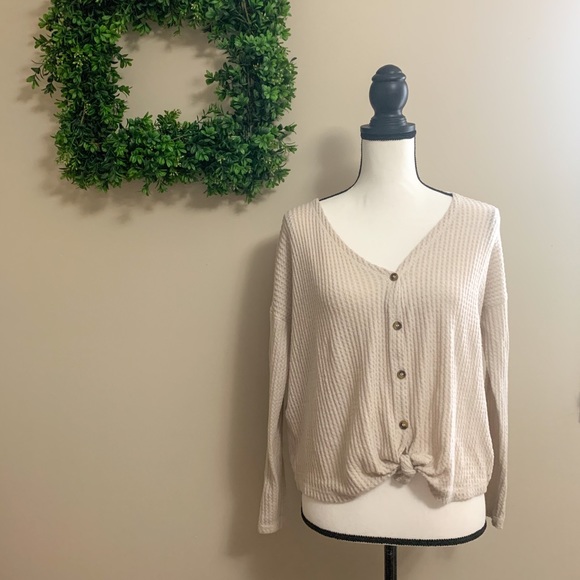 American Eagle Outfitters Sweaters - American Eagle sweater XS EUC
